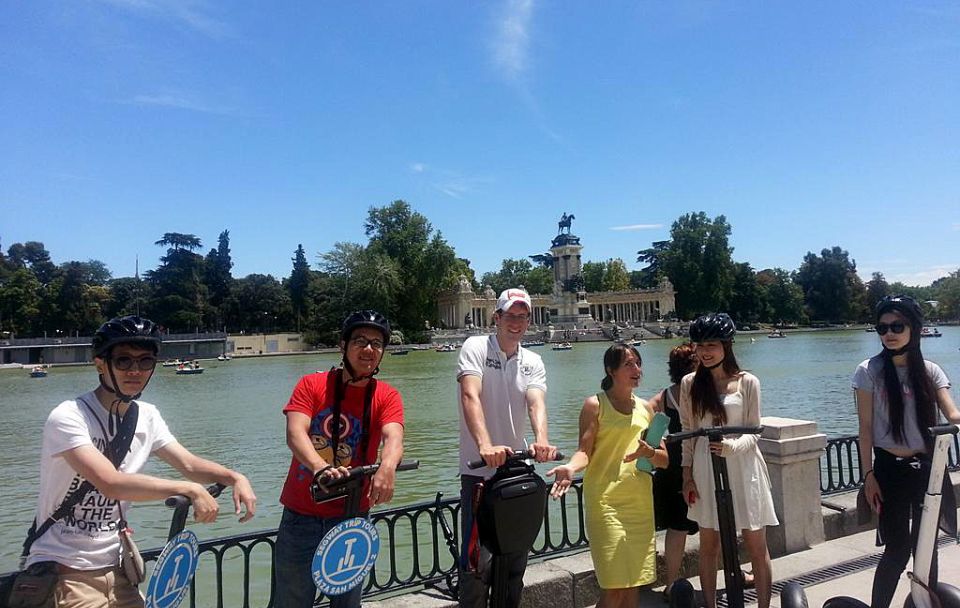 Madrid: Retiro Park 1.5-Hour Segway Tour - Why Retiro Park is ideal for a Segway tour