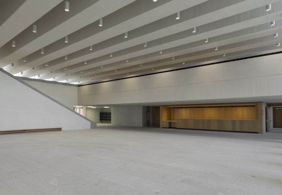Madrid: Royal Collections Gallery Entry Ticket - Temporary exhibitions: finishing with something changeable