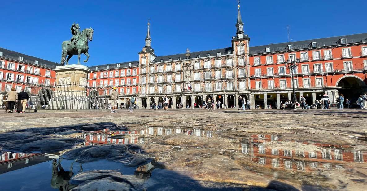 Madrid: Royal Palace Entry Ticket and Small Group Tour - Key points before you go