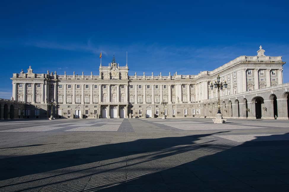 Madrid: Royal Palace Entry with Audio Guide - Musical instruments and the Stradivarius Palatinos