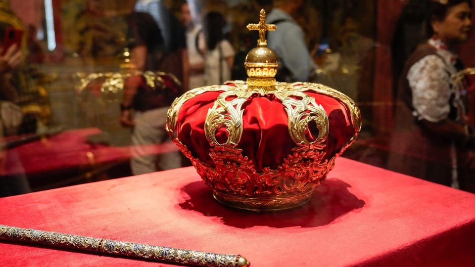 Madrid: Royal Palace Guided Tour with Entry Ticket - Price and value: is $41 worth it?