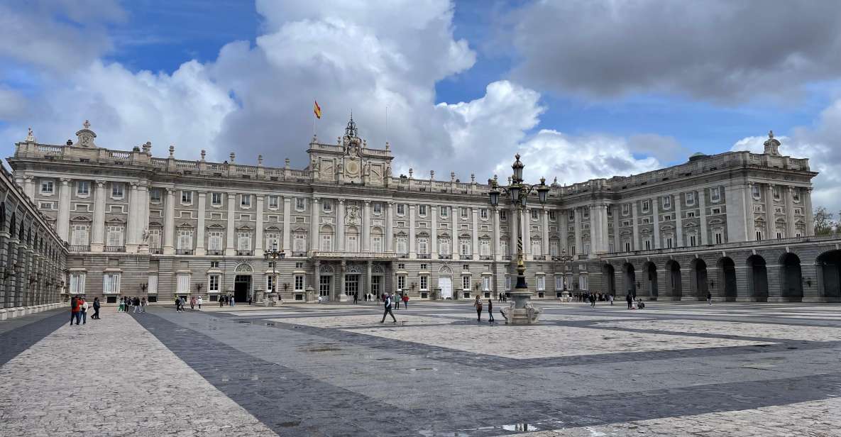 Madrid: Royal Palace tour - semi private or private - Royal Armoury Square to the staircase used by 18th-century nobility