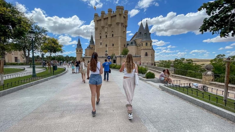 Madrid: Segovia & Ávila Full Day with Alcázar & Wall Tickets - Why Segovia + Ávila works so well on a single day from Madrid