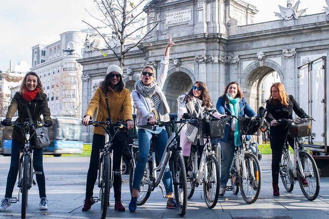 Madrid Sightseeing Electric Bike tour (Small group. Semi private) - Meeting Wonder Tours and getting your bike ready