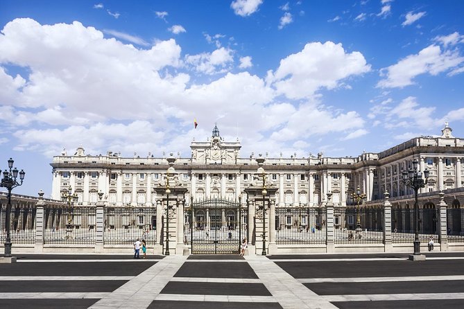 Madrid Sightseeing Tour with Royal Palace Skip the Line Ticket - Royal Palace in Focus: Skip-the-Line and What You Actually See