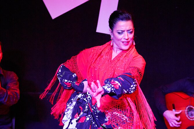 MADRID TABLAO FLAMENCO LAS TABLAS PLAZA ESPAÑA Admission Ticket - Optional dinner and drinks: best way to plan your evening