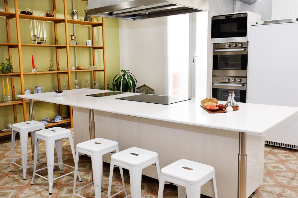 Madrid: Tapas & Paella Cooking Class with Expert Chef - Timing and Practical Tips Before You Go
