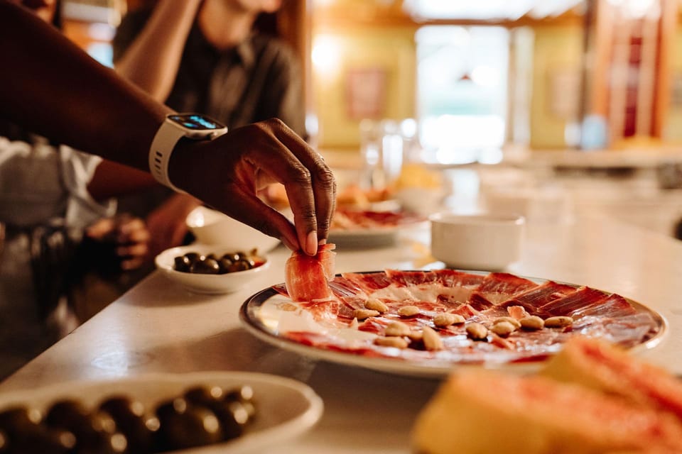 Madrid: Tapas, Taverns & History Tour - La Latina Express Option for Trendier Wine Spots