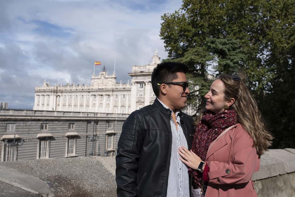"Madrid: The Panoramic Vistas Tour" - Metropolis to Plaza de Cibeles: architecture you can feel