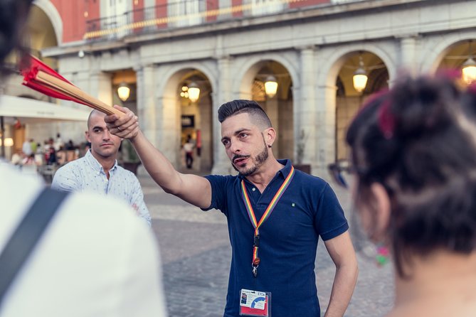 Madrid: The Spanish Inquisition Walking Tour - Meeting Plaza Mayor at 3pm: Why the Timing Works