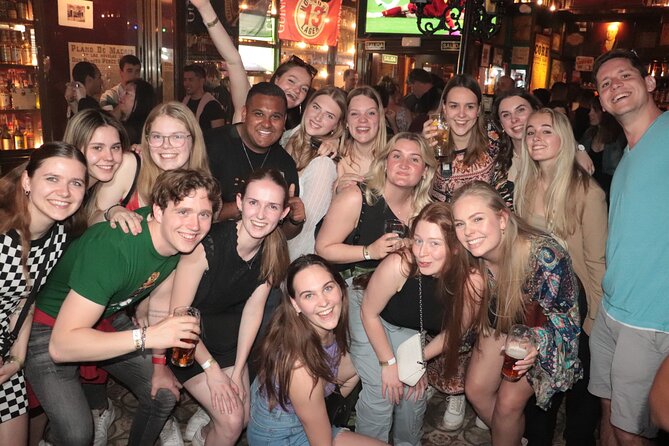 Madrid: Top Pub Crawl Madrid & Party - The Big Picture Route: From Sol to a Gran Vía Club