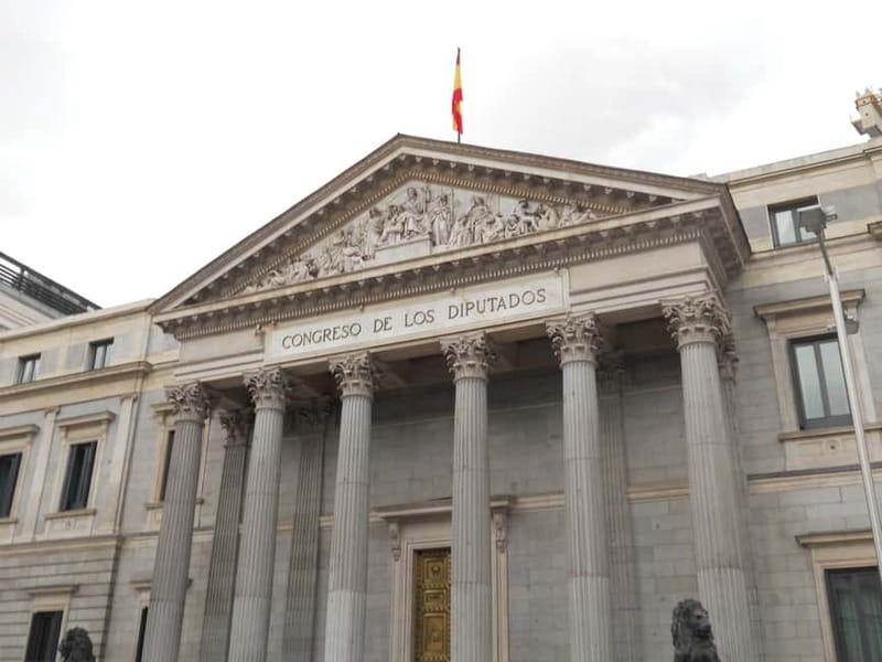 Madrid: Tour of the Historic City Center - Royal Palace + Almudena Cathedral: the power-and-faith contrast