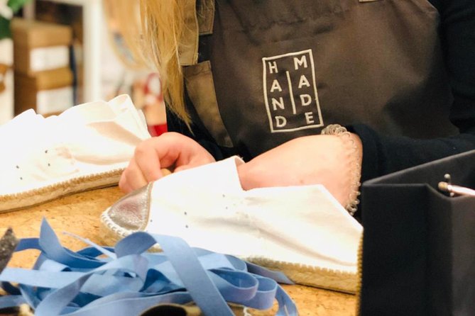 Make Authentic Espadrilles in Seville - Stop 3: stitching your espadrilles and learning the lacing