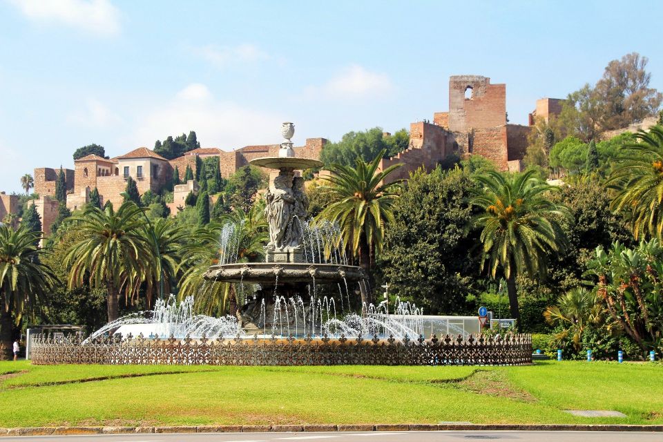 Málaga: 3-Hour Complete Walking Tour with Tickets - Key takeaways before you go