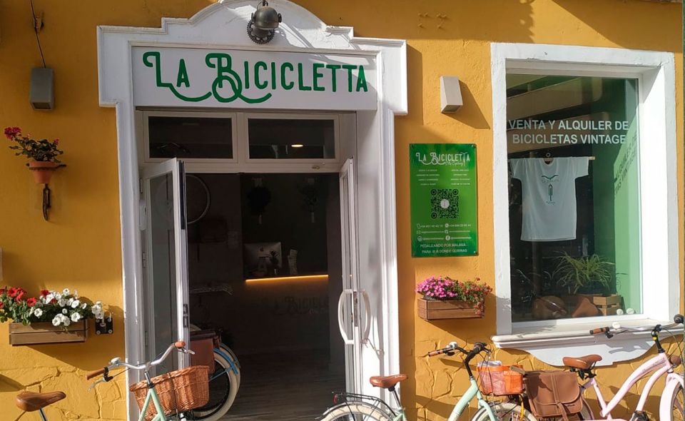 Malaga: Bike Rental for City Discovery Route & Beaches - Key things that make this bike route work so well