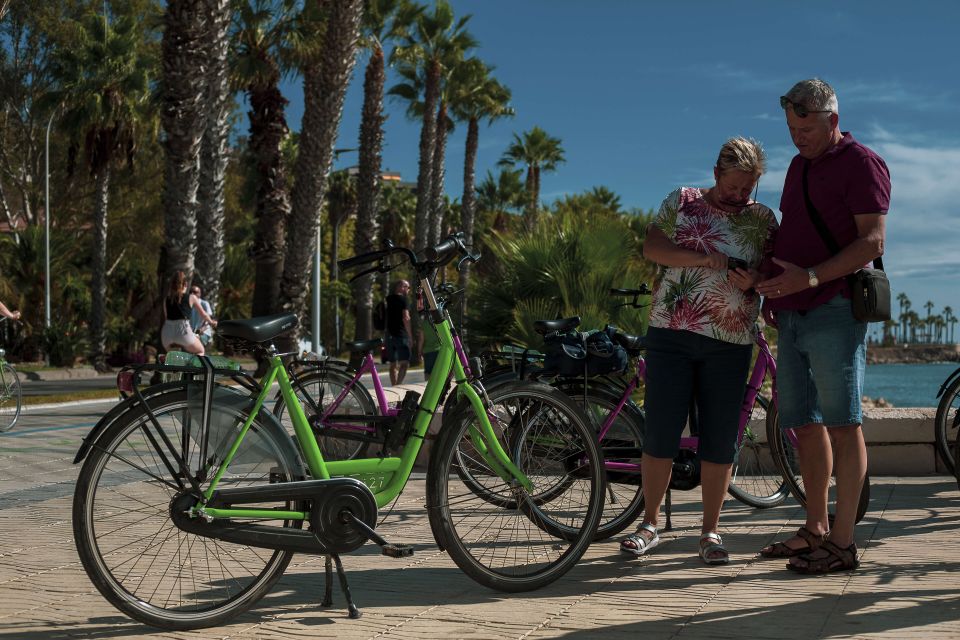 Malaga Bike Tour - Old Town, Marina & Beach - Where the tour starts and how the first minutes feel
