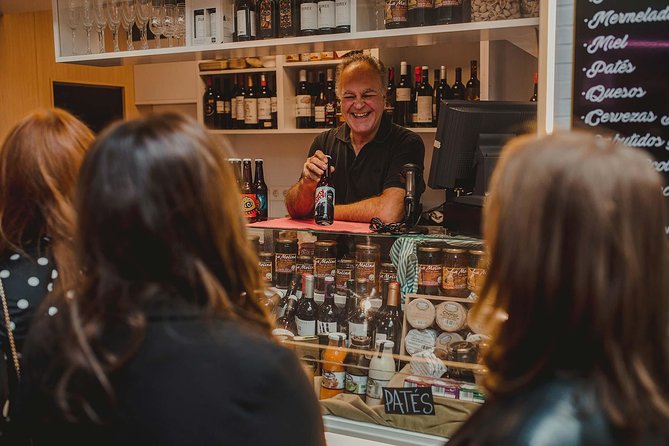 Málaga Evening Tapas Crawl Tour by Food Lover Tour - Málaga After Dark: What the 3-Hour Crawl Feels Like