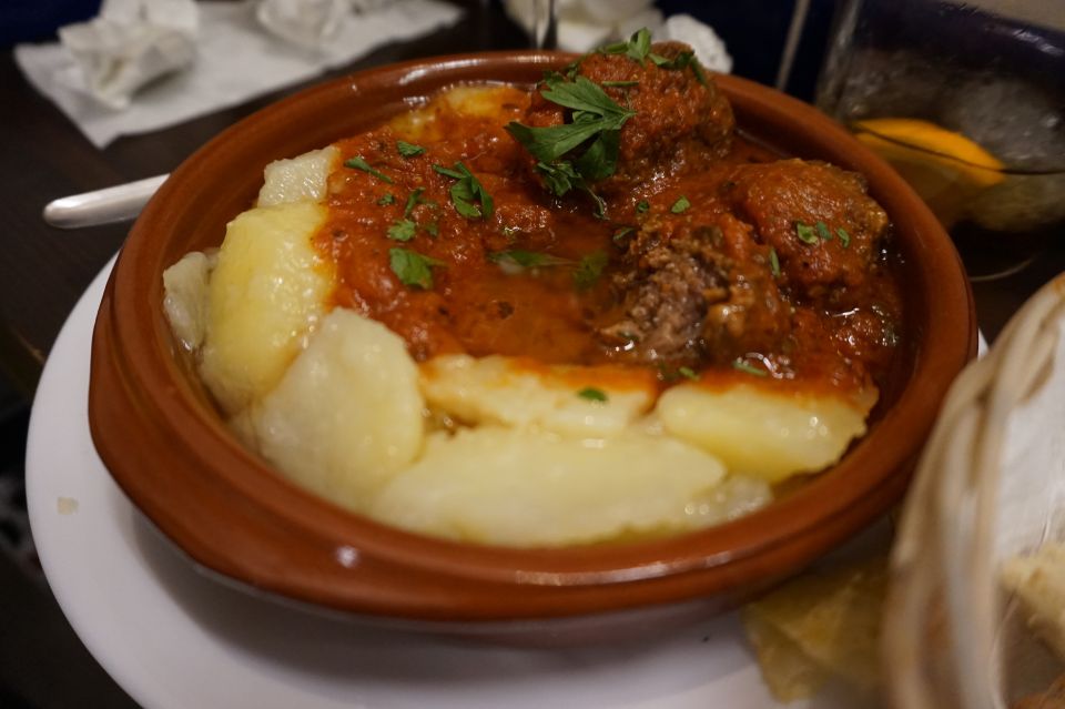 Malaga: Flamenco, Tapas, and Wine Tour - A 4-hour evening that hits Malaga’s food and dance core