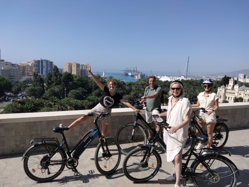 Malaga: Guided E-Bike Tour - Alcazaba walls to the promenade beaches: history and coastline together
