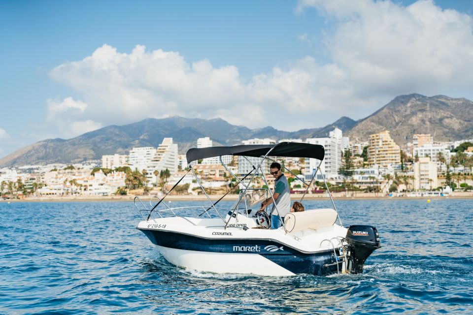 Malaga: License-free Boat Rental for Dolphin Watching - The Boat Setup: What’s Included for Comfort and Control
