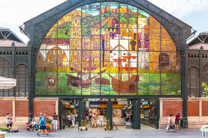 Malaga Market Food Tour: Tapas, Drinks, and Local Flavors - Entering Malaga through food, not a checklist