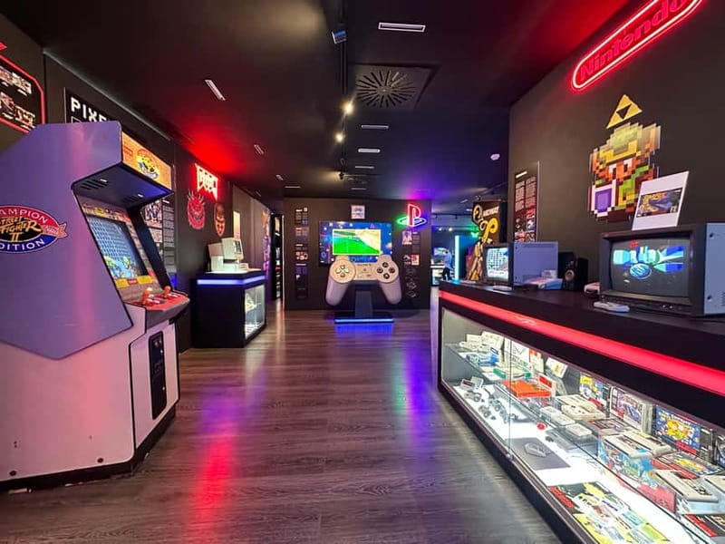 Malaga: OXO Video Game Museum Ticket Entry - Entering OXO: why this museum works in Málaga