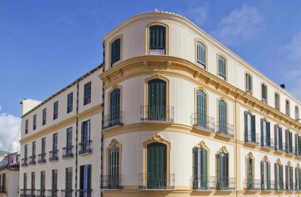 Málaga: Picasso Birthplace Museum Ticket & City Audio Guide - Church of Santiago: using the audio tour to follow Picasso’s trail