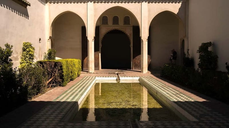 Málaga: Roman Theatre and Alcazaba Guided Tour - Roman Theater + Alcazaba in 90 minutes: why this combo matters