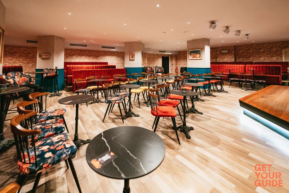 Malaga: Show and Food at Alegría Flamenco and Restaurant - Inside the show: what makes Alegría’s flamenco feel so intense