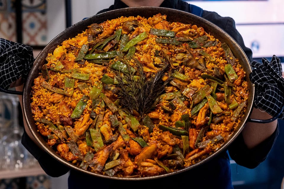 Málaga: Spanish Cooking Workshop with Paella and Sangria - Dietary needs and adjustments: what you can (and can’t) count on