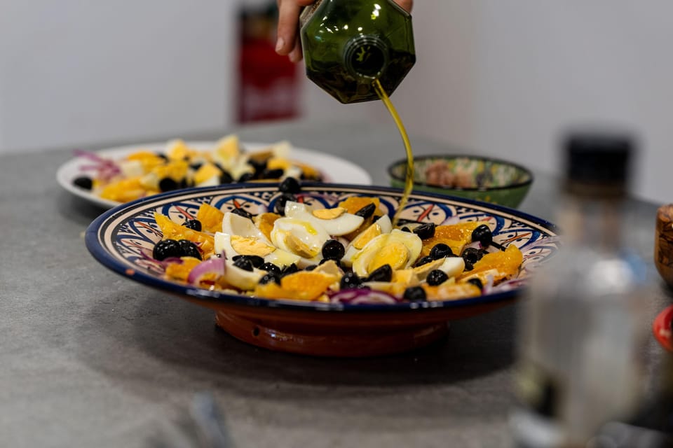 Málaga: Spanish Cooking Workshop with Paella and Sangria - Meet Laura and Diego: two routes to Andalusian cooking