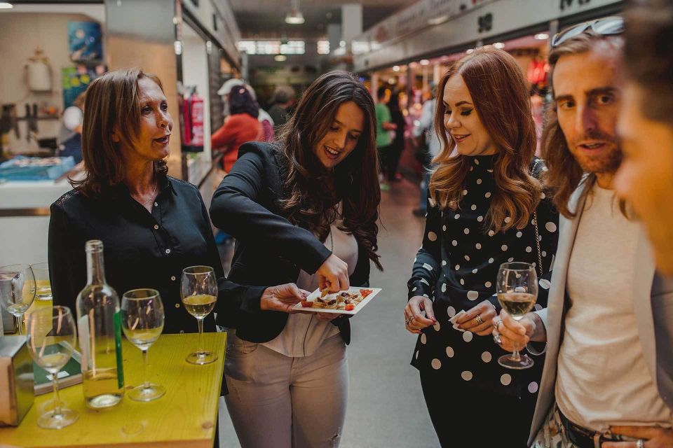 Malaga: Tapas Crawl - Drinks: pairing without pretending you’re a sommelier