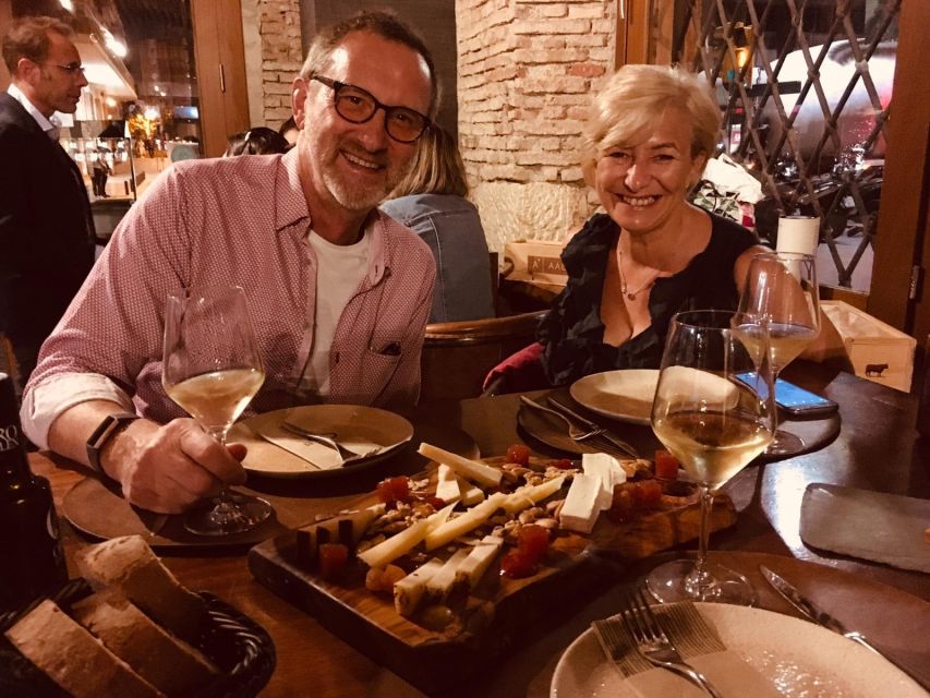 Malaga: Tapas Crawl - How 10 tapas servings and 4 drinks adds up in real life