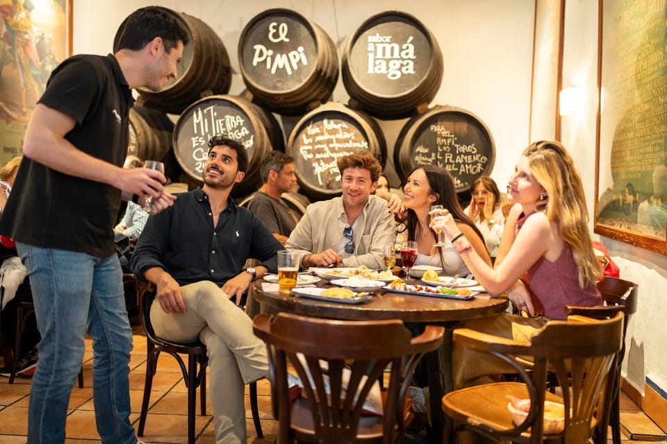 Málaga: Tapas, Wine & Rooftops Private Tour - The four-tasting format: why this tour feels like a real night out