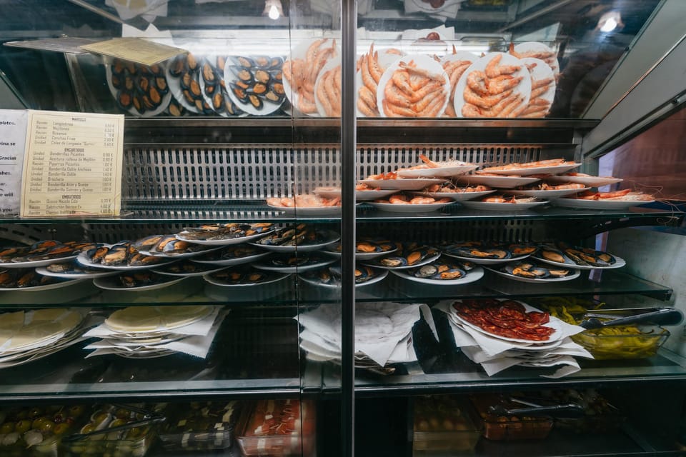 Málaga: Traditional Andalusian Tapas and Wine Tour - Value check: is $73 for 2.5 hours a good deal?