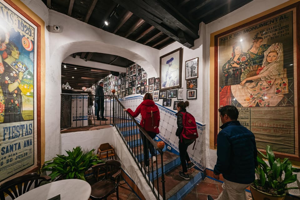 Málaga: Traditional Andalusian Tapas and Wine Tour - Finding Antigua Casa de Guardia (and how the tour sets the tone fast)