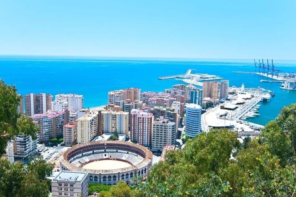 Malaga: Walking Tour of Must-See Attractions - A 2-hour route that maps Malaga’s layers