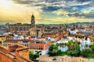 Malaga: Walking Tour of Must-See Attractions - Alameda Principal: the easy start in Malaga’s core