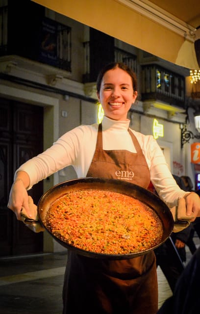 Málaga: Wine & Tapas Tour - Who should book this tour (and who might skip it)