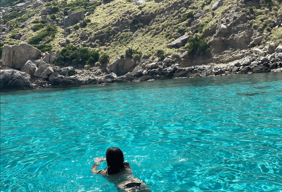 Mallorca: Alcudia, Private Boat Tour. - Why a private llaüt day in Alcúdia feels different