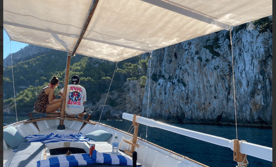 Mallorca: Alcudia, Private Boat Tour. - Snorkeling gear onboard: what you should plan for