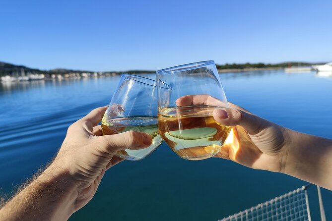 Mallorca Catamaran Tour with Tapas - small group - - Who this tour suits best