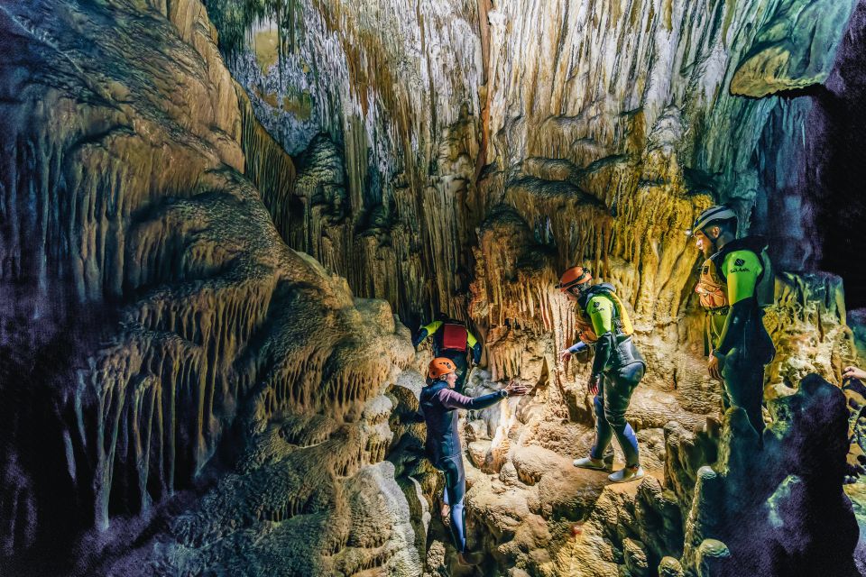 Mallorca: Cova des Coloms Caving Trip with Hotel Transfer - Practical packing list for a smoother cave swim