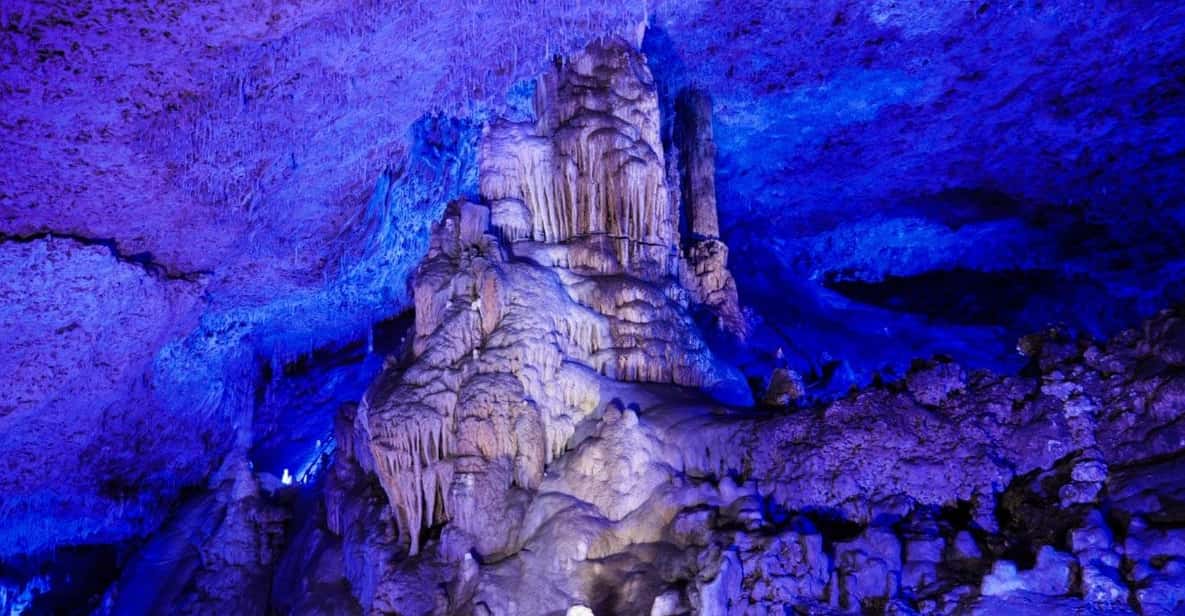 Mallorca: Drach Caves, Lake Martel, & Pearl Factory Day Trip - What to bring for a comfortable day underground