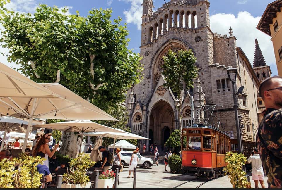 Mallorca: Exclusive Soller Train and Tram Half-Day Tour - Tramuntana tunnels and mountain views: what the train ride actually feels like