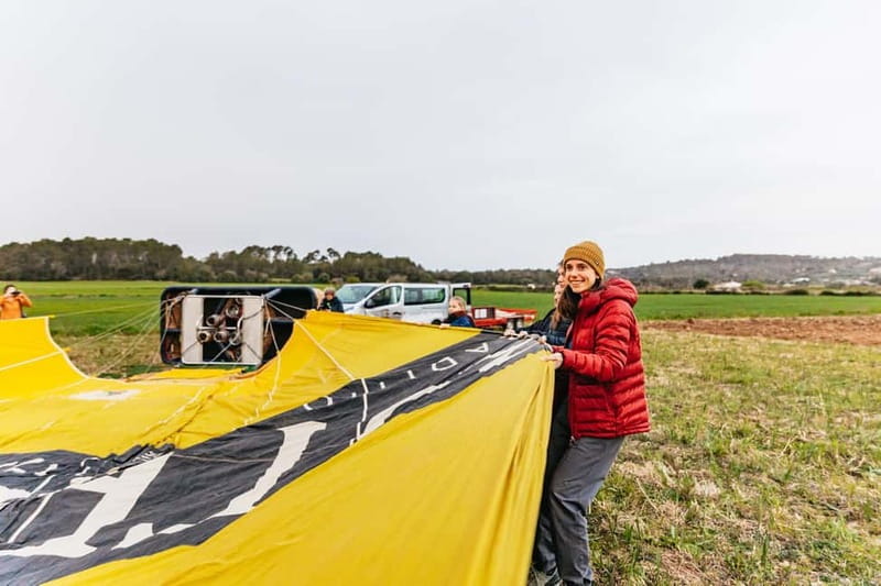 Mallorca: Hot Air Balloon Flight with Private Options - What to wear, what to bring, and what to skip