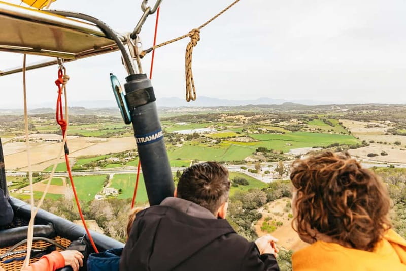 Mallorca: Hot Air Balloon Flight with Private Options - Before lift-off: briefing, setup, and waiting for the breeze