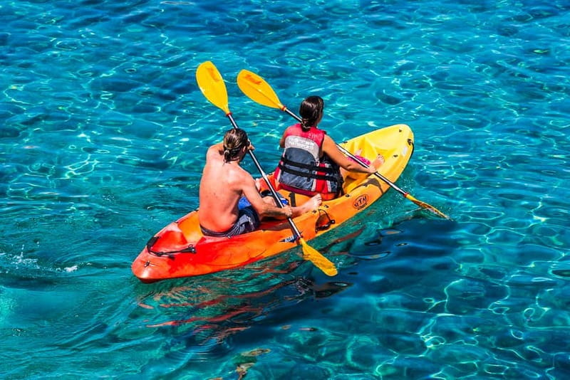 Mallorca: Sea Caves Kayaking Tour, Snorkeling & Snack - Key points at a glance