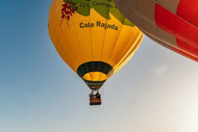 Mallorca: Sunrise or Sunset Hot Air Balloon Flight - Cala Millor meeting point: what it feels like on arrival