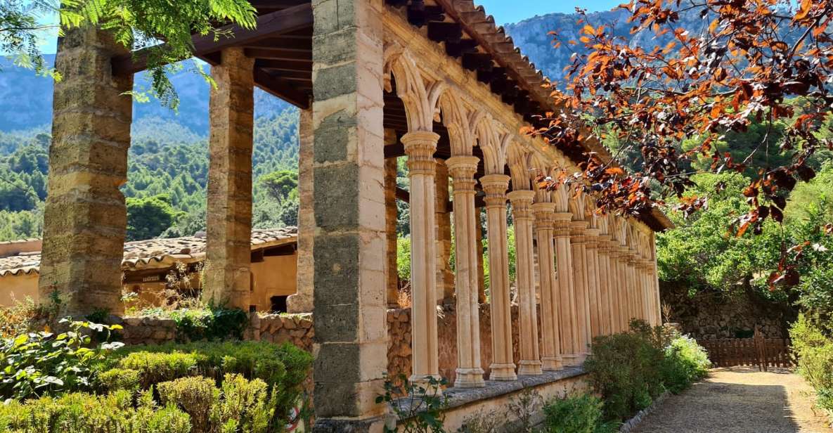 Mallorca: Tramuntana Mountains Tour with Local Guide & Lunch - Valldemossa hermitage: the first taste of mountain Mallorca